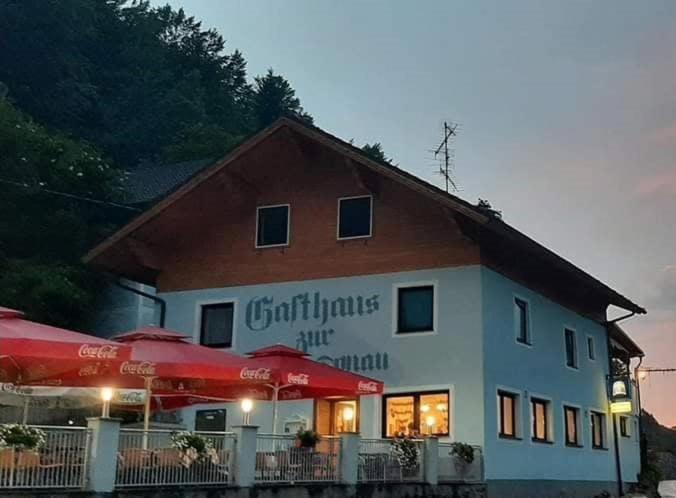 فندق Waldkirchen am Wesenفي  Gasthaus Zur Blauen Donau المظهر الخارجي الصورة